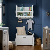 Roomset photography shelf toy box